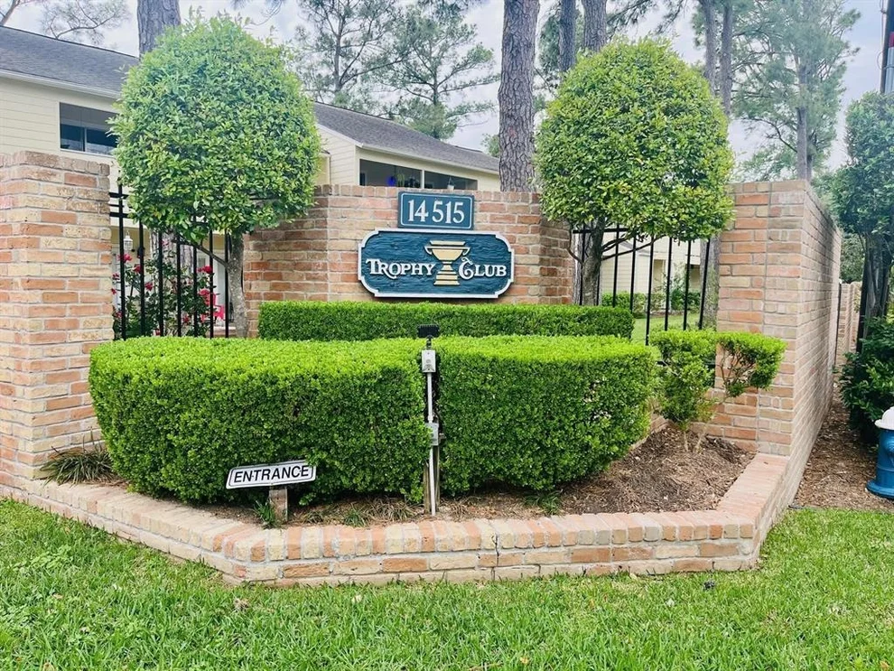 Unit for sale at 14515 Wunderlich Drive, Houston, TX 77069