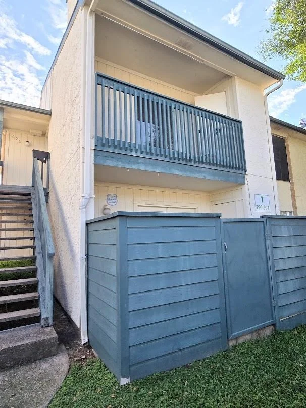 Unit for sale at 250 El Dorado, Webster, TX 77598