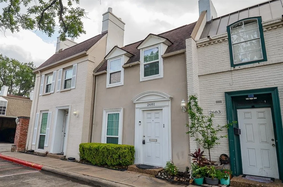 Unit for sale at 2681 Marilee Lane, Houston, TX 77057