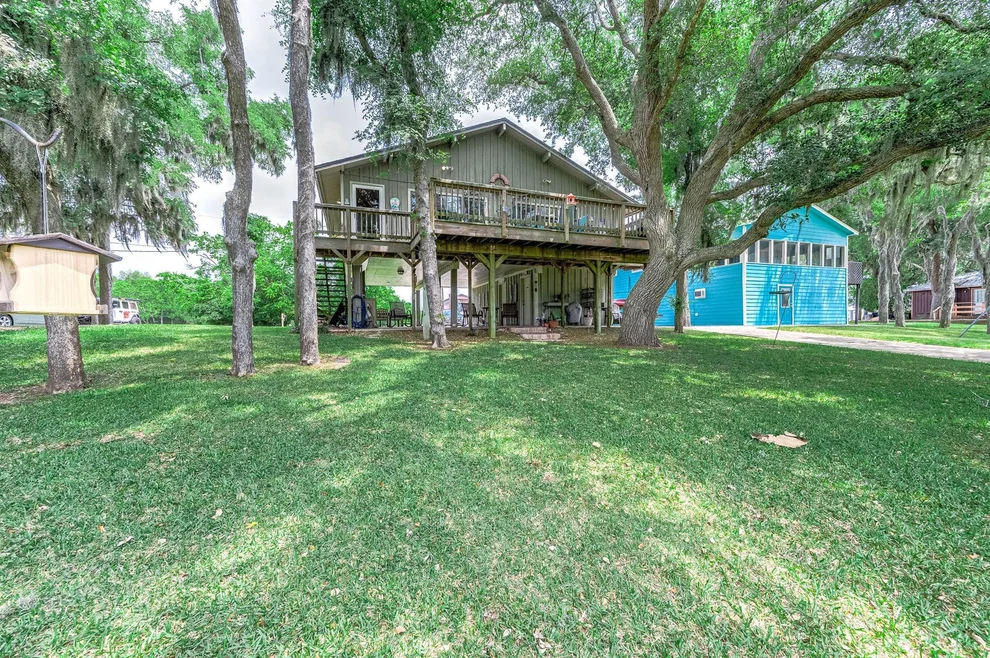 Unit for sale at 142 Private Road 652, Sargent, TX 77414