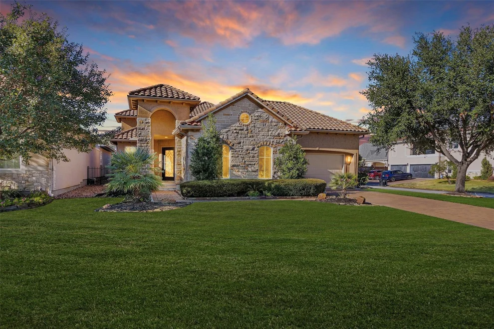 Unit for sale at 147 Lake Sterling Gate Drive, Spring, TX 77379