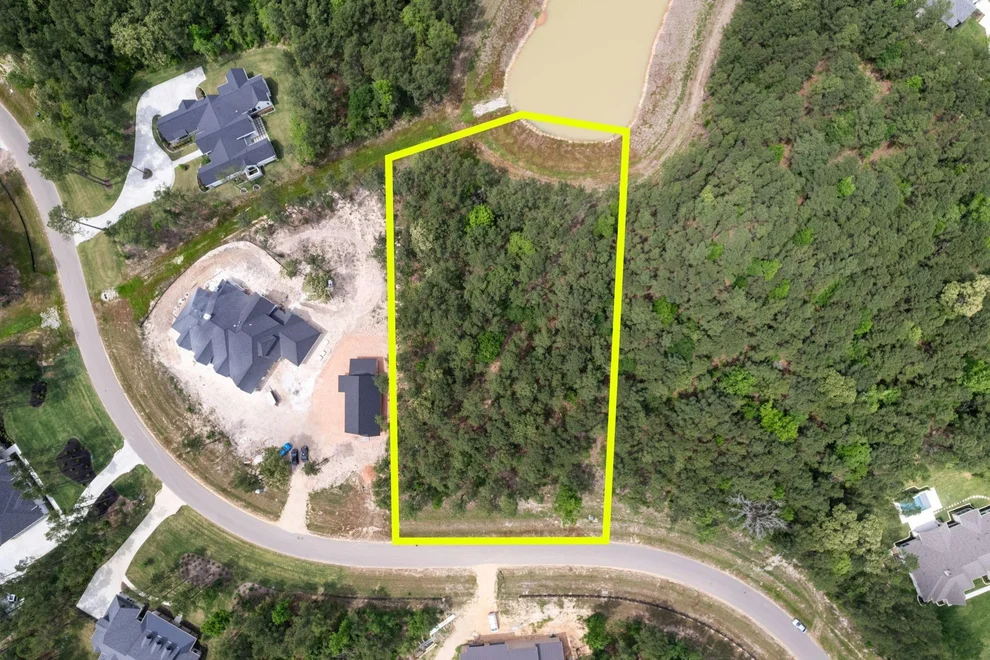 Unit for sale at 7488 High Meadow Ridge Dr, Montgomery, TX 77316