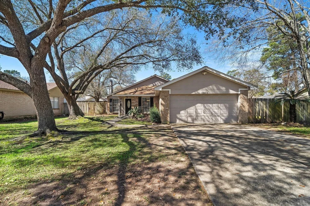 Unit for sale at 22303 Acorn Chase Drive, Spring, TX 77389