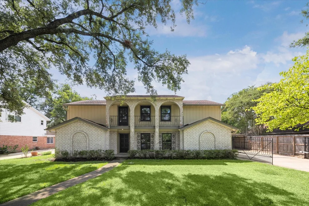Unit for sale at 2723 Bernadette Lane, Houston, TX 77043