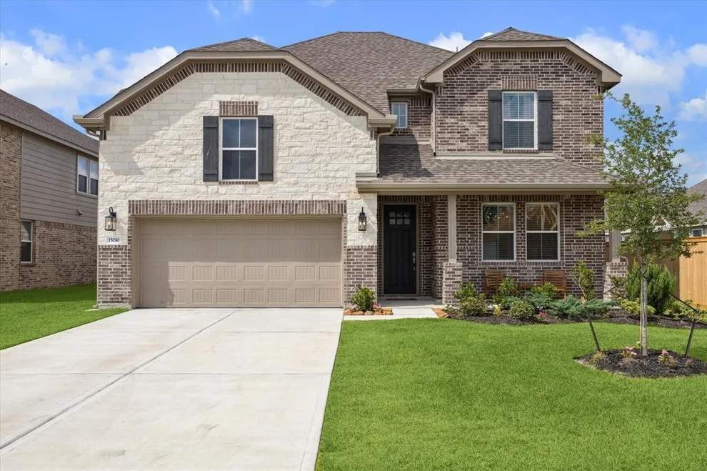 Unit for sale at 15210 Laurel Oak Lane, Santa Fe, TX 77517