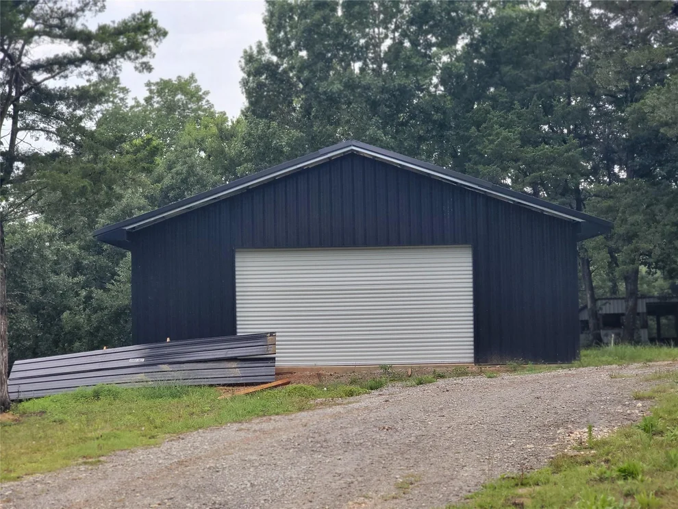 Unit for sale at 380 Cedar Valley Drive, Coldspring, TX 77331