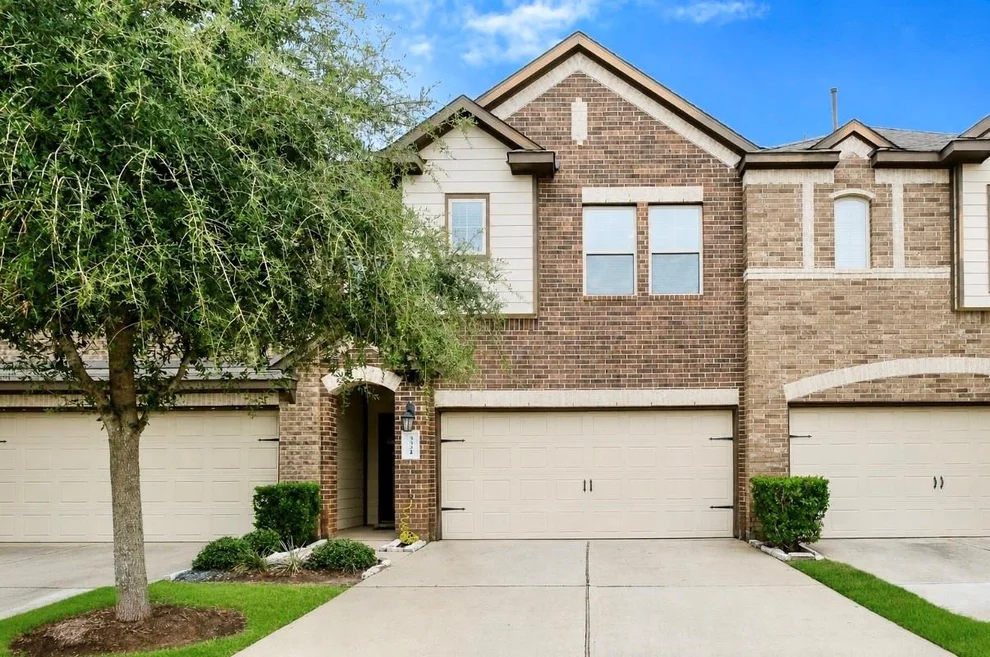 Unit for sale at 3321 Harvest Meadow Lane, Rosenberg, TX 77471