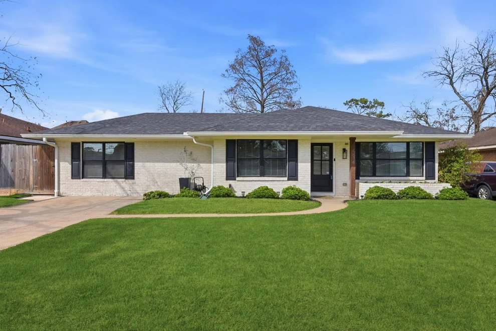 Unit for sale at 4814 Lido Lane, Houston, TX 77092