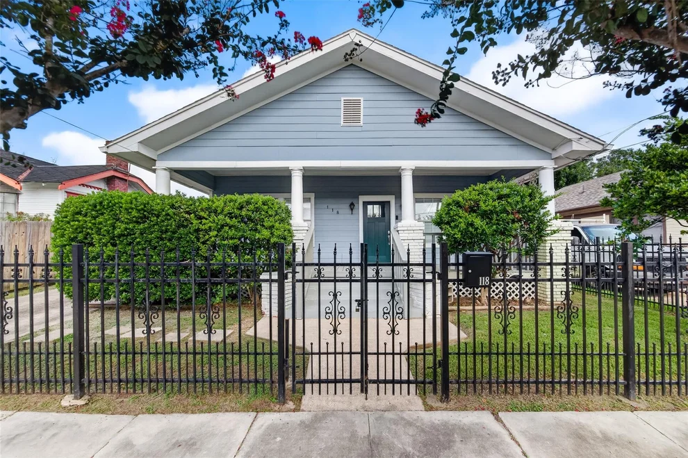 Unit for sale at 118 Jenkins Street, Houston, TX 77003