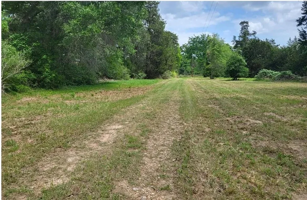Unit for sale at 7538 Magnolia Lane, New Ulm, TX 78950