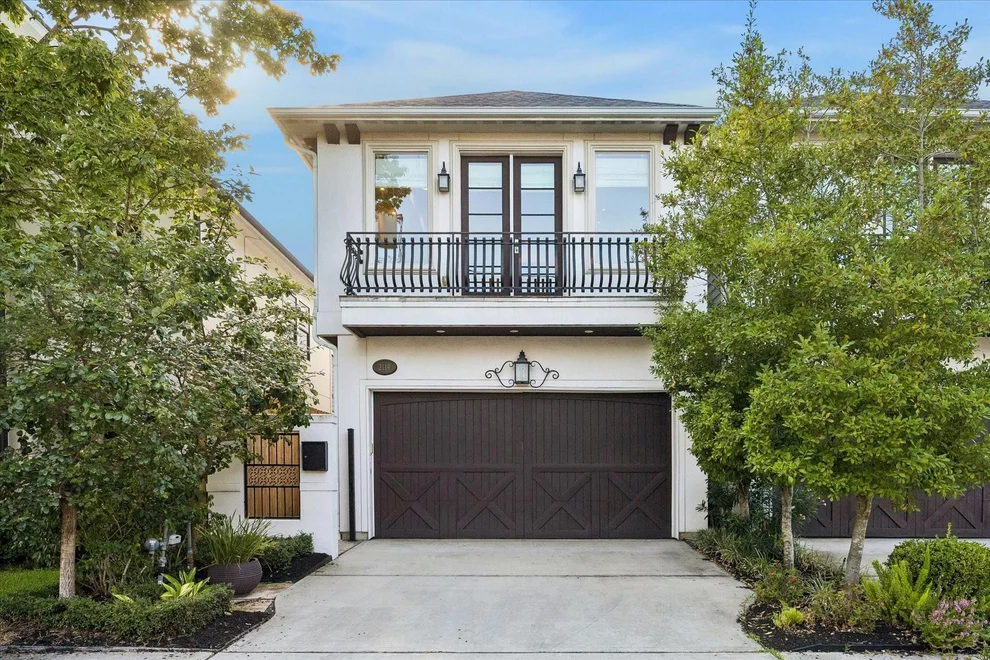 Unit for sale at 2114 Driscoll Street, Houston, TX 77019