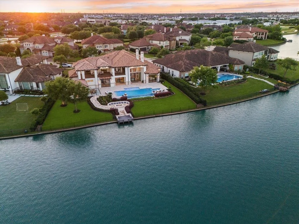 Unit for sale at 5043 Water View Bend, Sugar Land, TX 77479