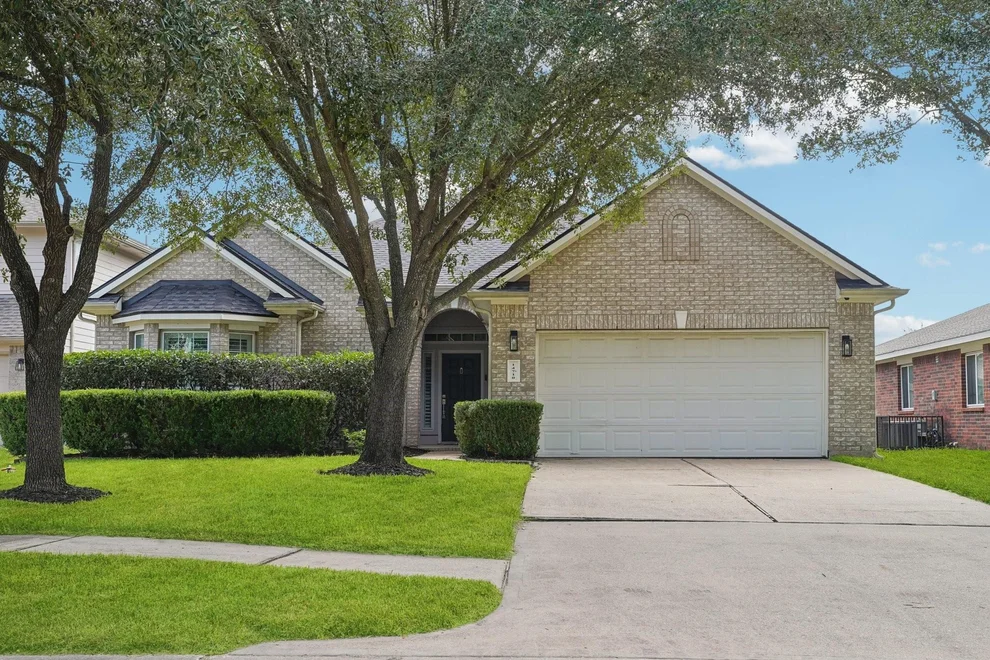 Unit for sale at 14710 Timber Cliff Lane, Cypress, TX 77429