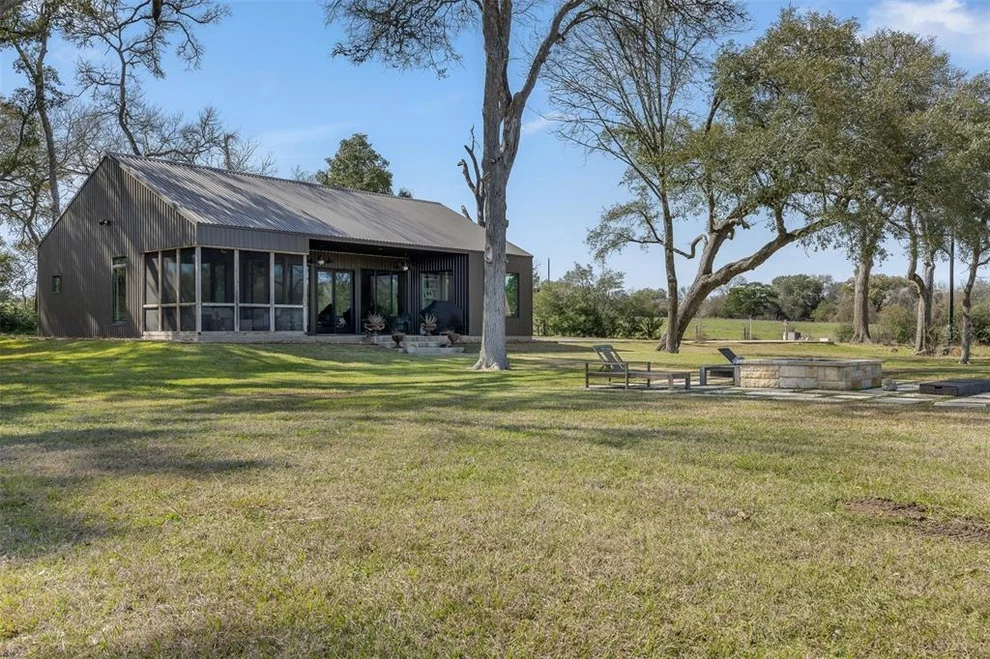 Unit for sale at 4616 Treybig - B Loop, Fayetteville, TX 78940