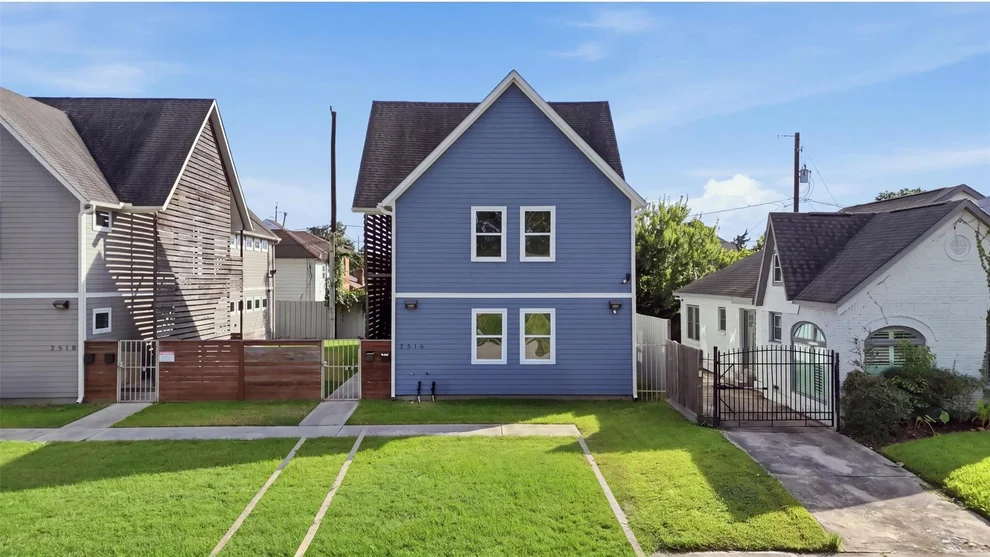 Unit for sale at 2516 Cleburne Street, Houston, TX 77004