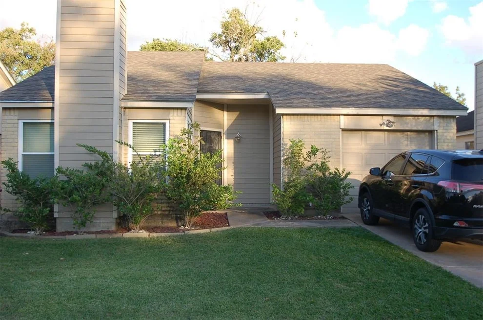 Unit for sale at 7526 Log Cradle Drive, Houston, TX 77041