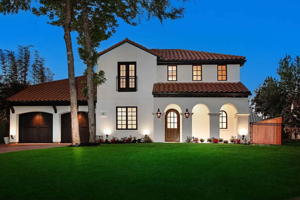 Unit for sale at 10 Libretto Court, The Woodlands, TX 77382