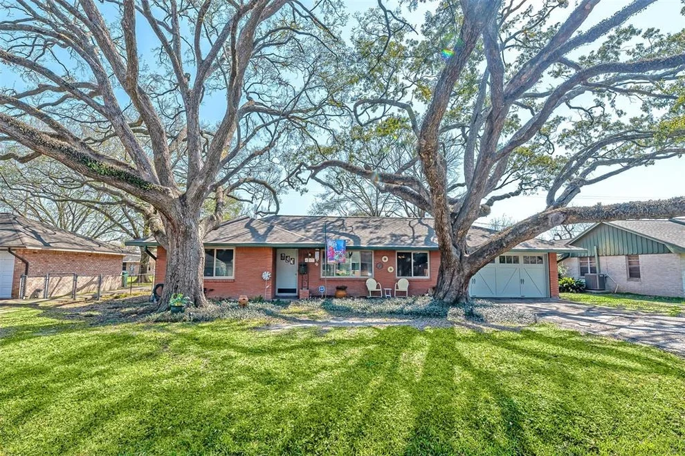 Unit for sale at 8927 Greiner Drive, Houston, TX 77080