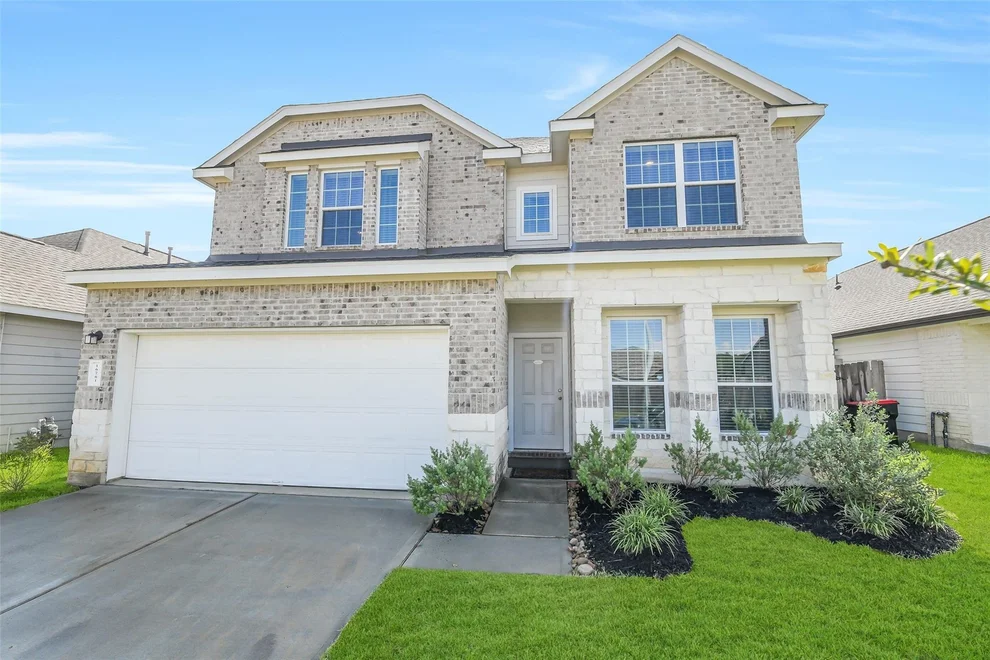 Unit for sale at 16761 Bristle Cone Way, Conroe, TX 77302