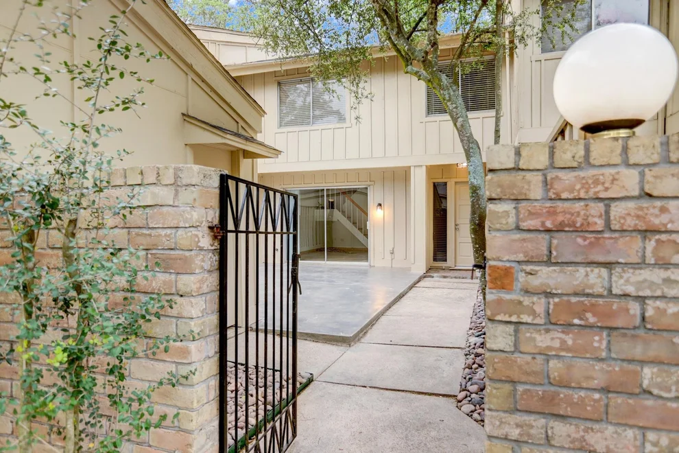 Unit for sale at 2445 Settlers Way, Spring, TX 77380