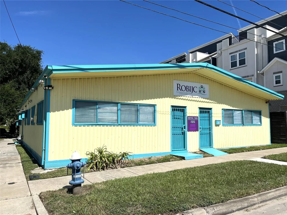 Unit for sale at 2501 Mcgowen Street, Houston, TX 77004