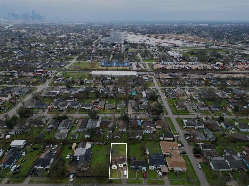Unit for sale at 314 Hahlo Street, Houston, TX 77020