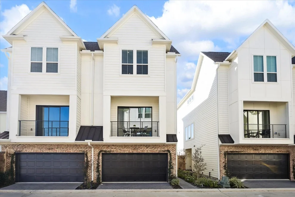 Unit for sale at 10614 Cascade Ledge Lane, Houston, TX 77025