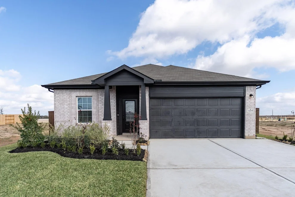Unit for sale at 14215 Golden Wheat Lane, Needville, TX 77461