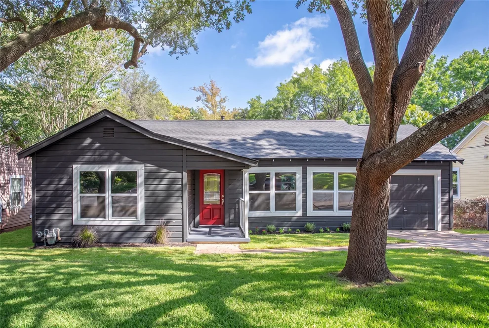 Unit for sale at 805 E Tom Green Street, Brenham, TX 77833