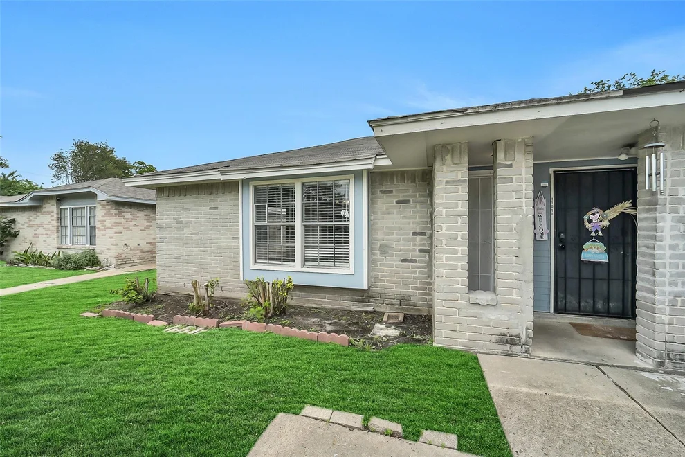 Unit for sale at 11012 Crenchrus Court, Houston, TX 77086