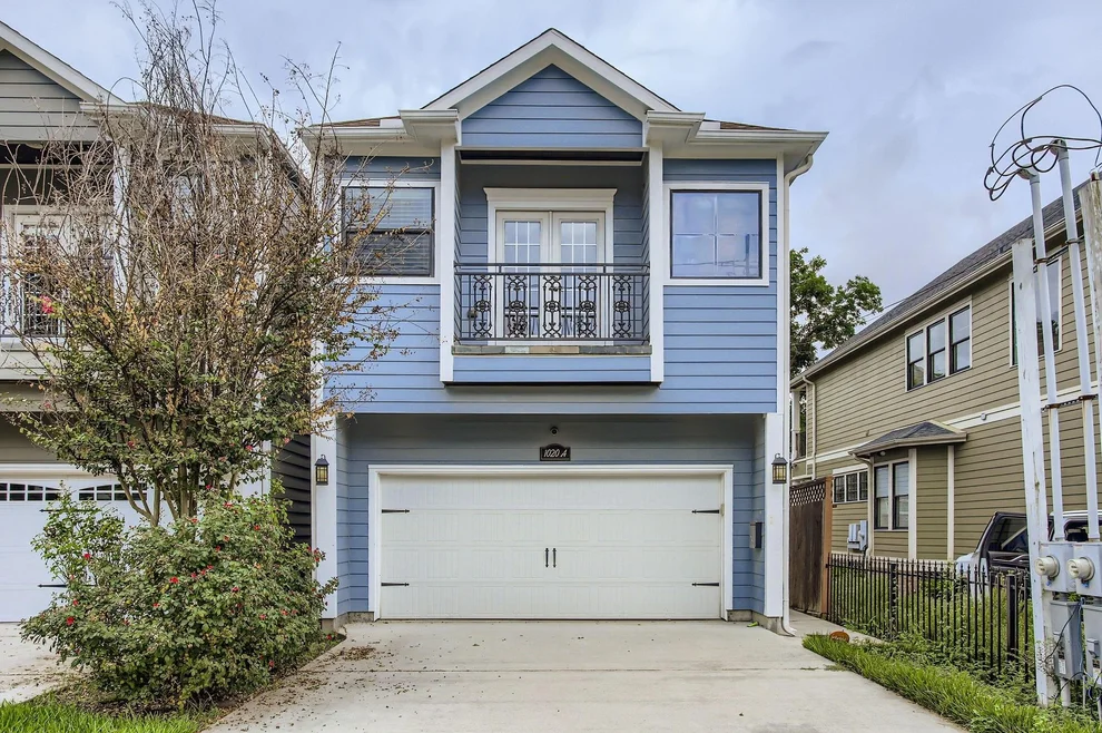 Unit for sale at 1020 W 22nd Street, Houston, TX 77008