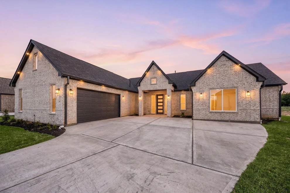 Unit for sale at 71 Camden Hills Drive, Montgomery, TX 77356
