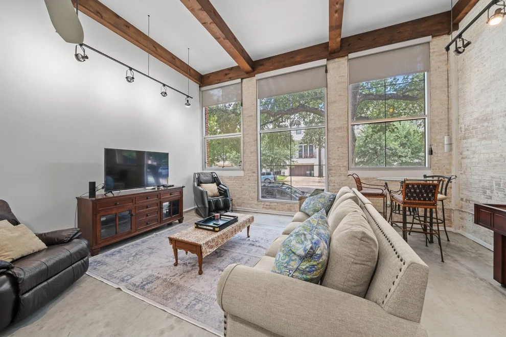 Unit for sale at 1312 Live Oak Street, Houston, TX 77003