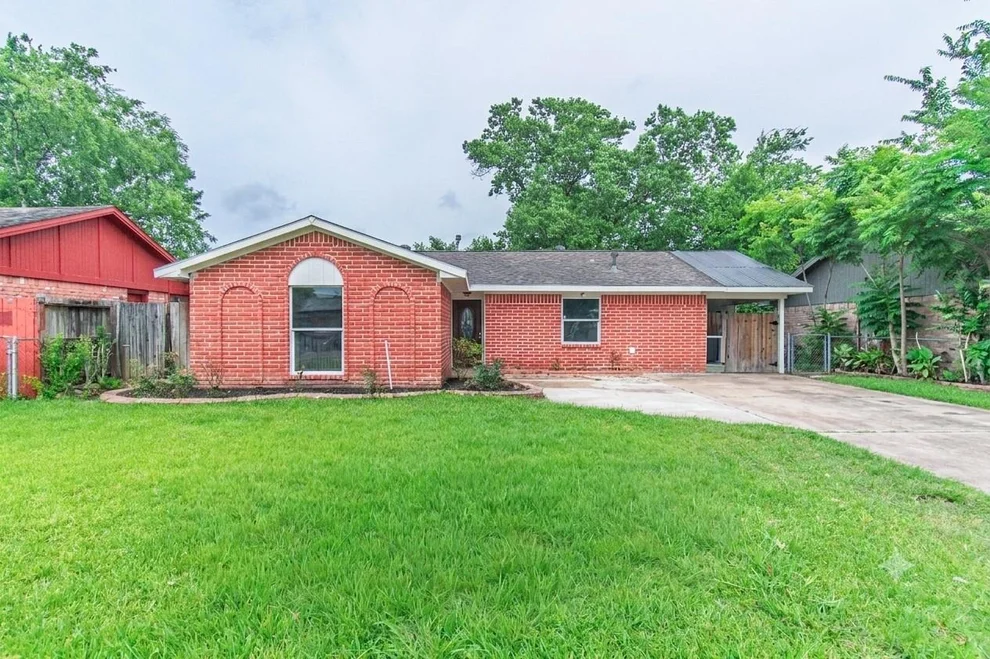 Unit for sale at 12906 Southspring Drive, Houston, TX 77047