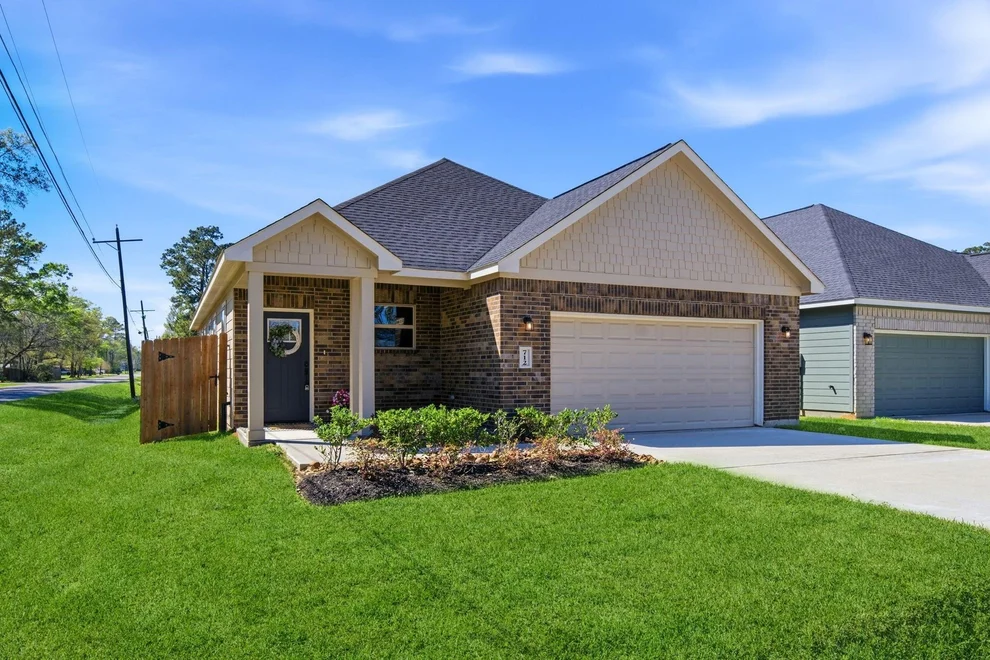 Unit for sale at 712 Duncan Avenue, Cleveland, TX 77327