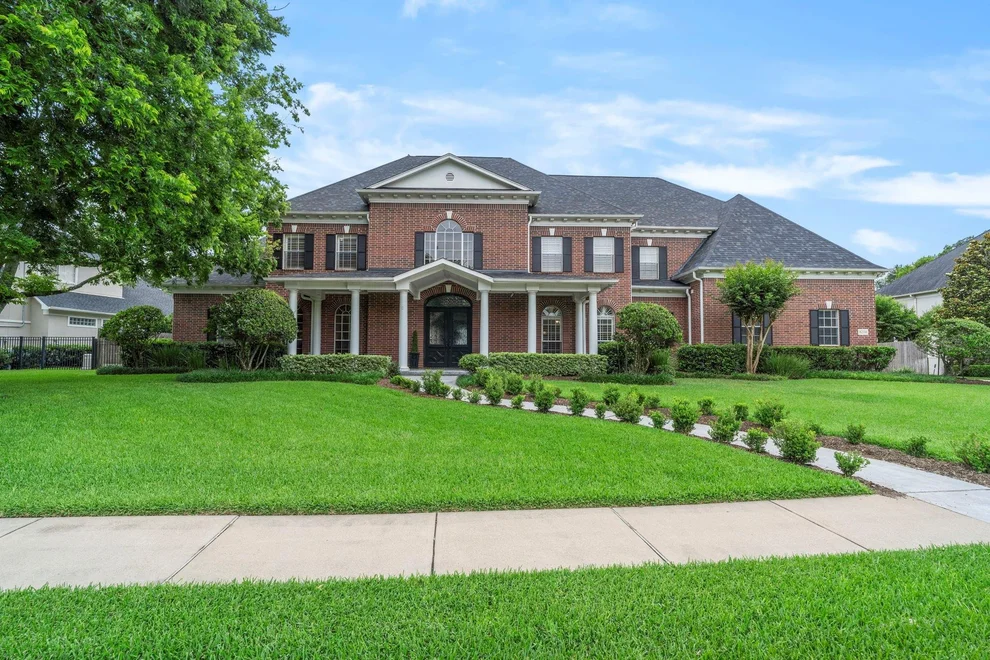 Unit for sale at 8214 Forest Gate Drive, Sugar Land, TX 77479