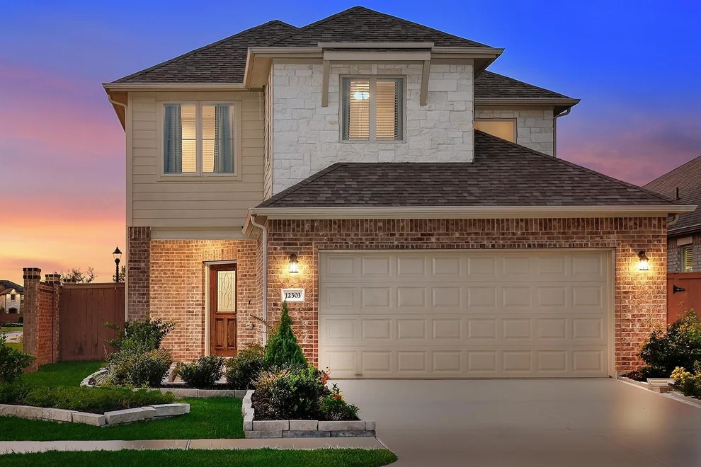 Unit for sale at 12303 Sterling Oak Drive, Houston, TX 77044
