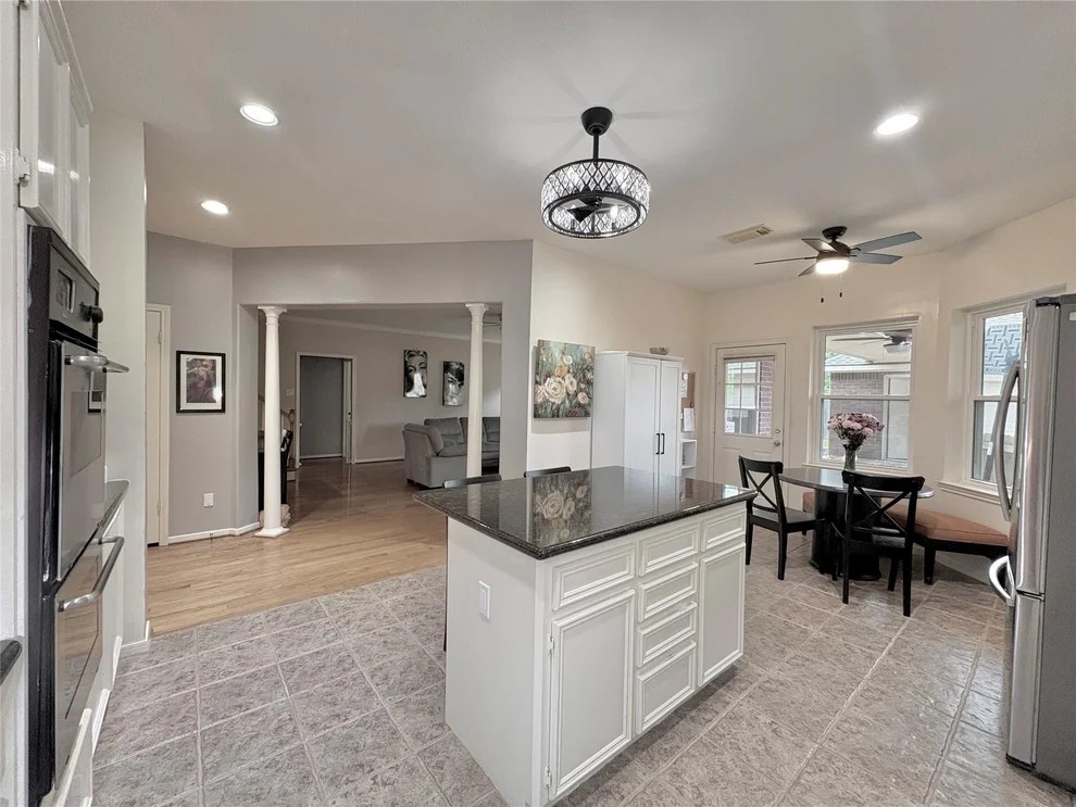 Unit for sale at 4830 Plantation Colony Drive, Sugar Land, TX 77478