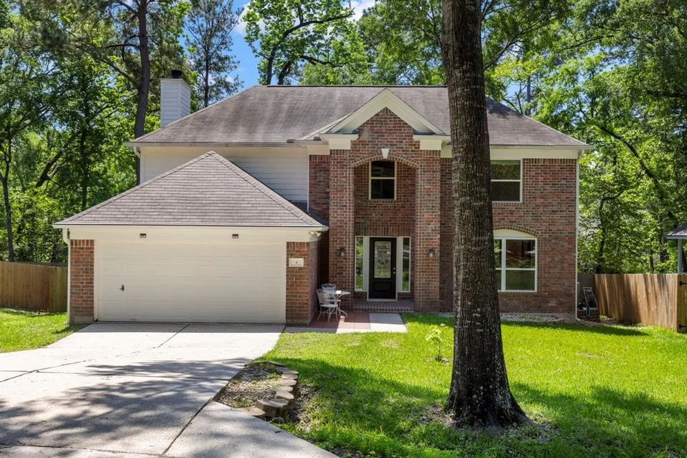 Unit for sale at 4 Diamond Oak Court, The Woodlands, TX 77381