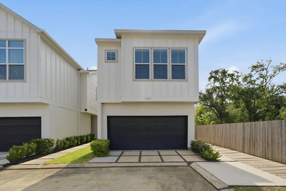 Unit for sale at 1902 Hollister Spruce Lane, Houston, TX 77080