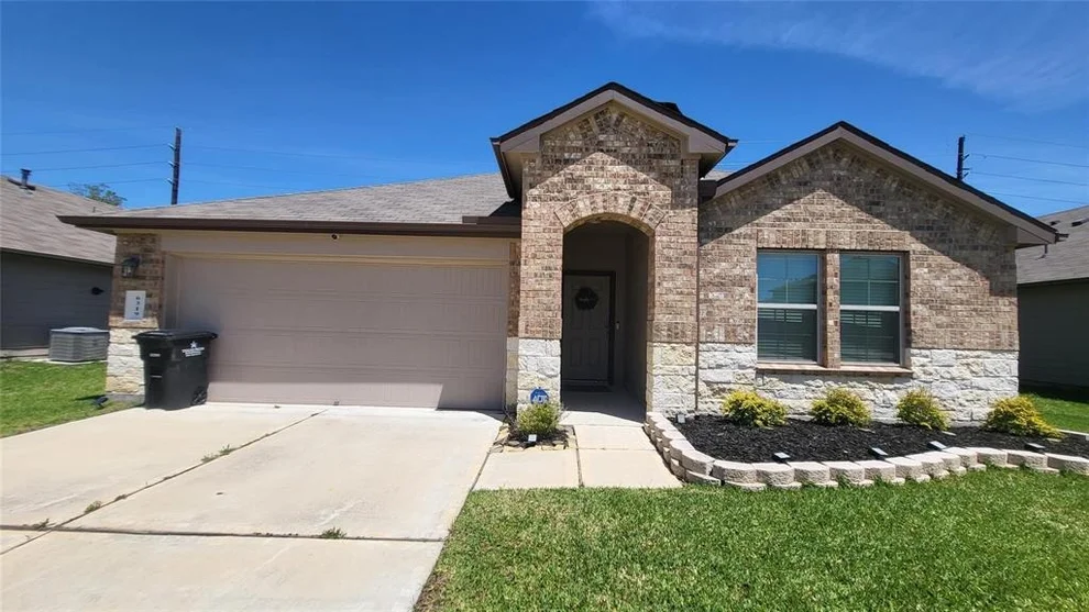 Unit for sale at 6319 Fairfield Brook Lane, Rosenberg, TX 77469