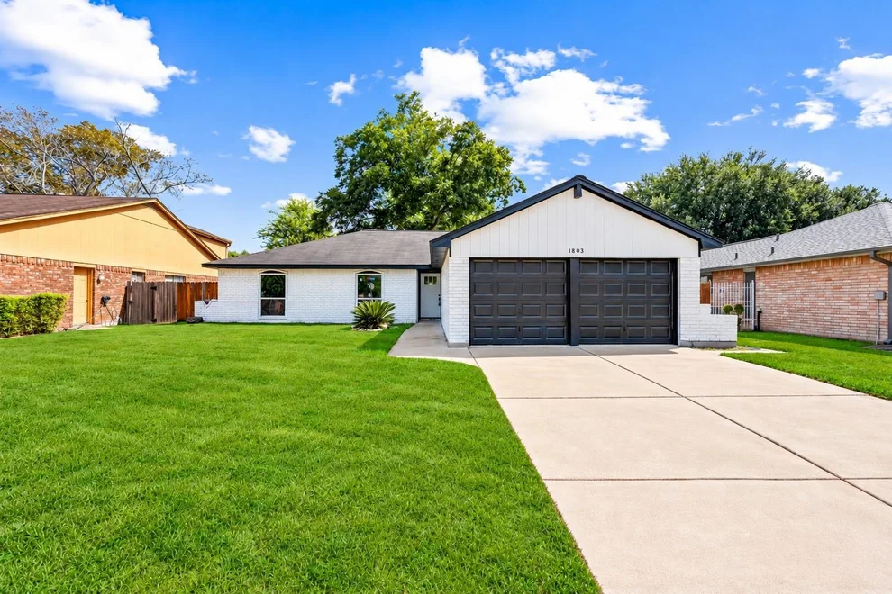 Unit for sale at 1803 Thornbrook Drive, Missouri City, TX 77489