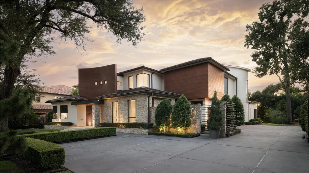 Unit for sale at 309 Glenwood Drive, Houston, TX 77007
