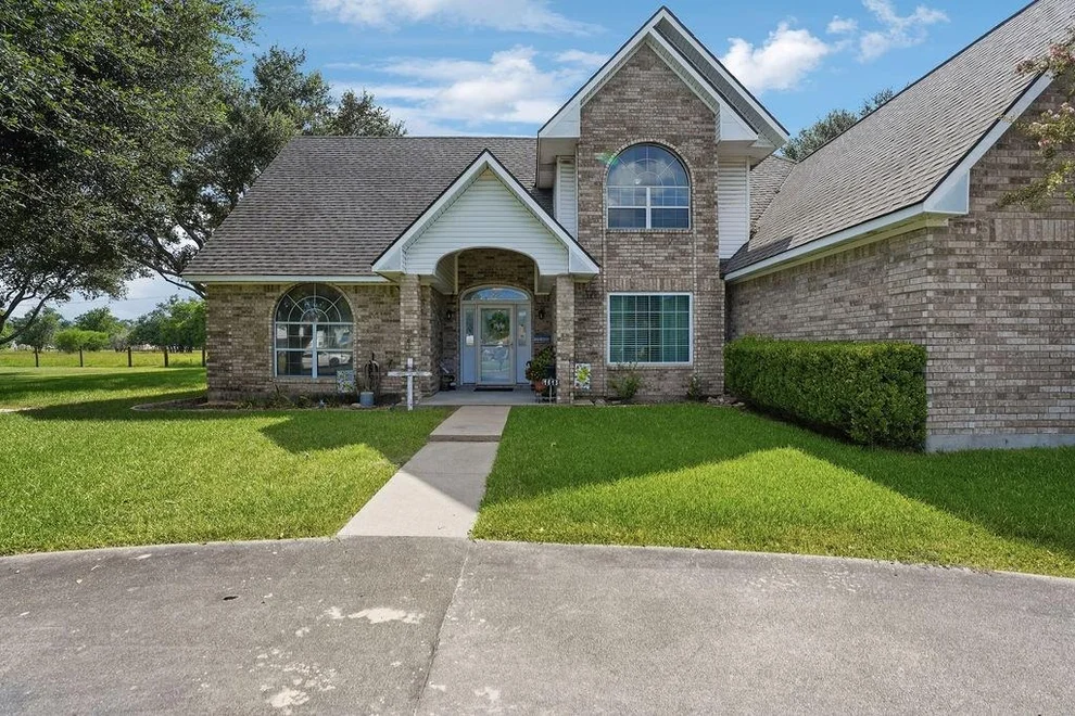 Unit for sale at 1615 Ambar Street, El Campo, TX 77437