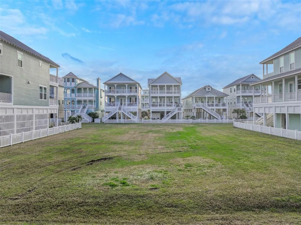 Unit for sale at 3810 Wentletrap, Galveston, TX 77554