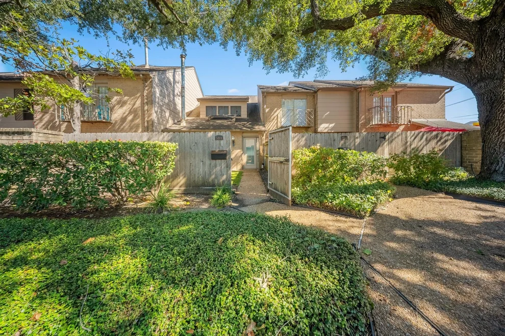 Unit for sale at 5814 Langfield Road, Houston, TX 77092