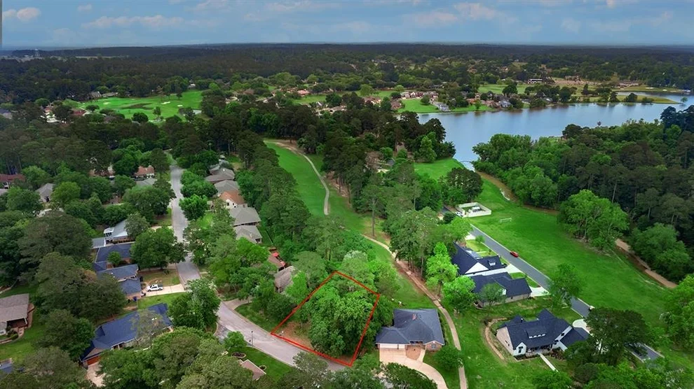 Unit for sale at 901 River Oaks Drive, Huntsville, TX 77340