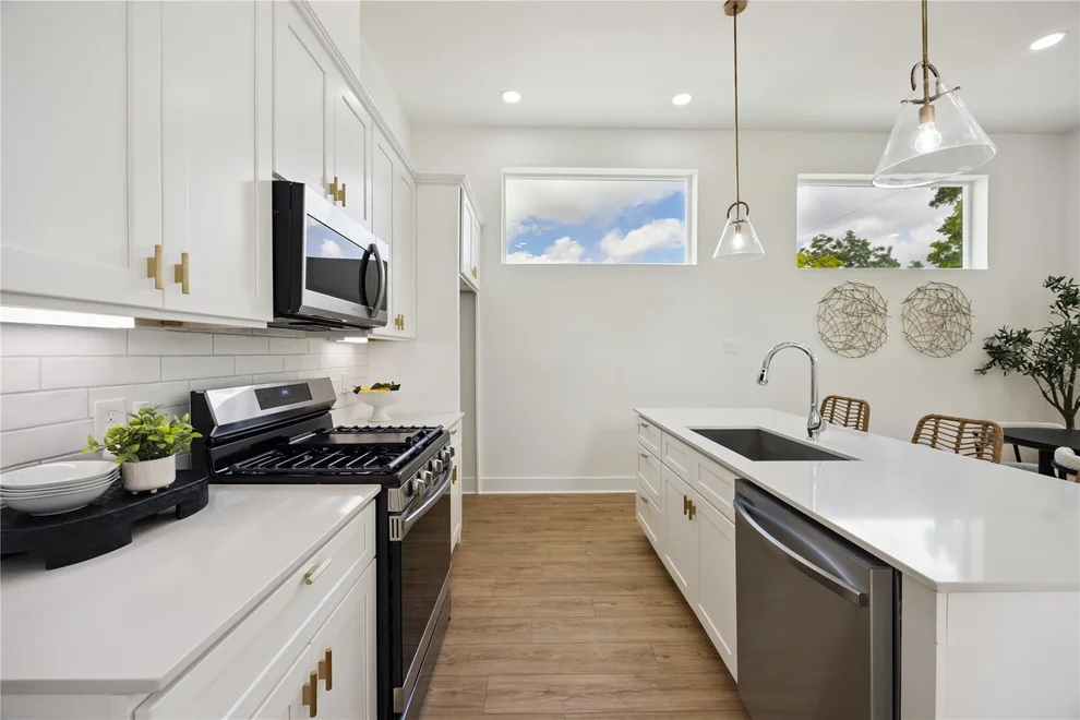 Unit for sale at 835 Rachel Street, Houston, TX 77091