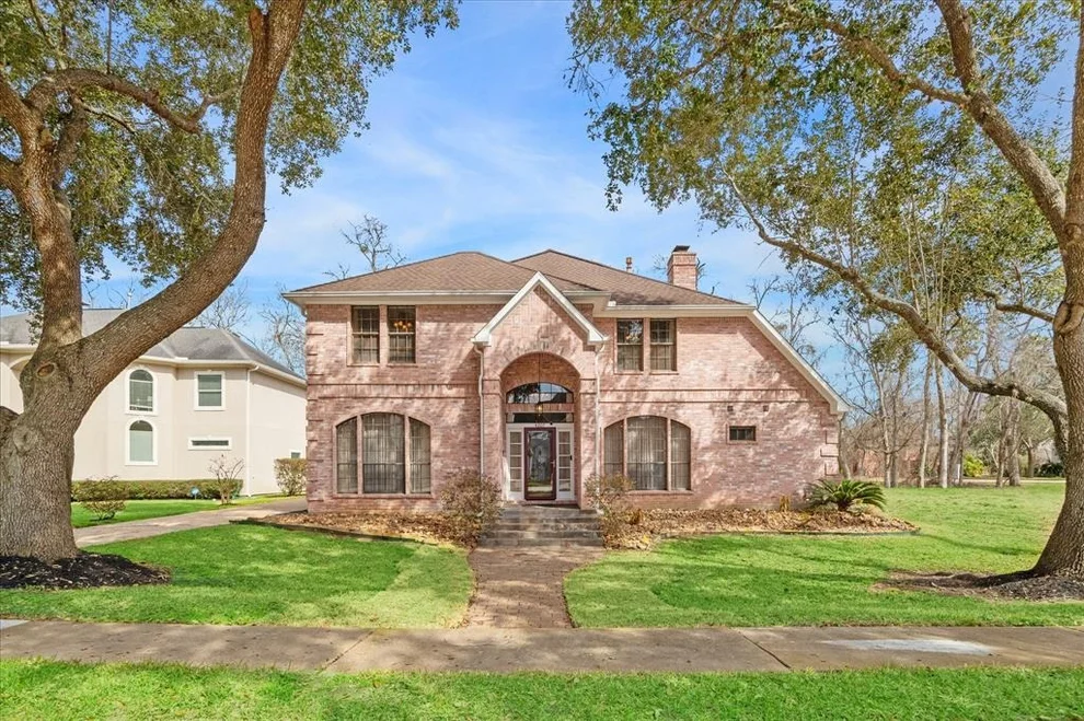Unit for sale at 4207 Woodlake Lane, Missouri City, TX 77459