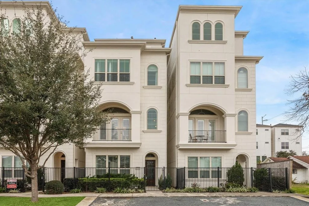 Unit for sale at 4013 Lillian Street, Houston, TX 77007